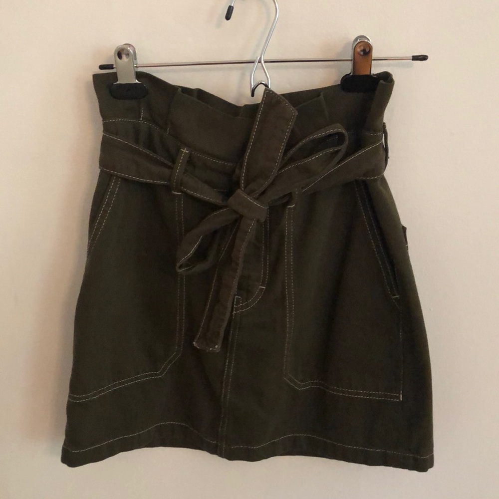 FREE PEOPLE green army skirt with tie